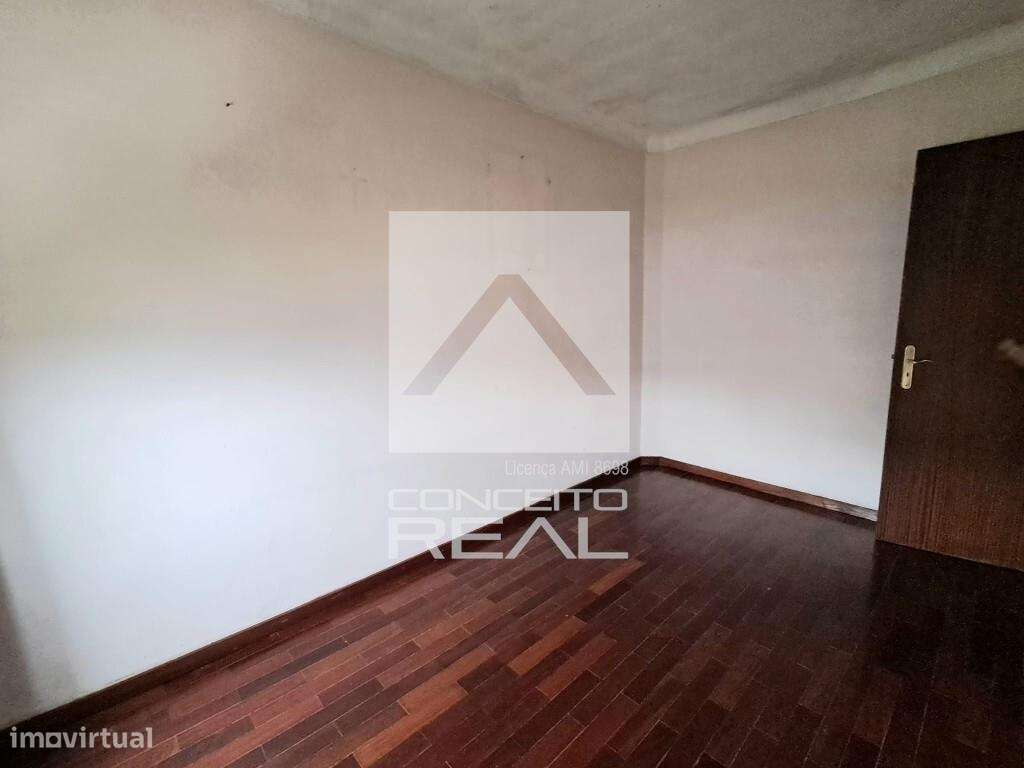 Moradia - Centro de Rio Tinto - T3 - 3 Frentes-15