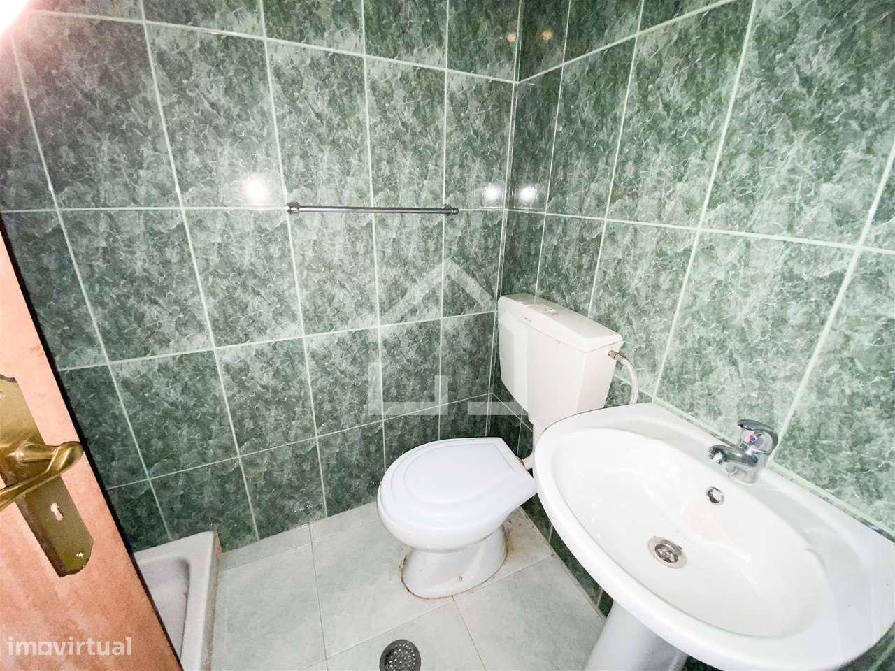 Moradia com 2 Habitações - Souto-17