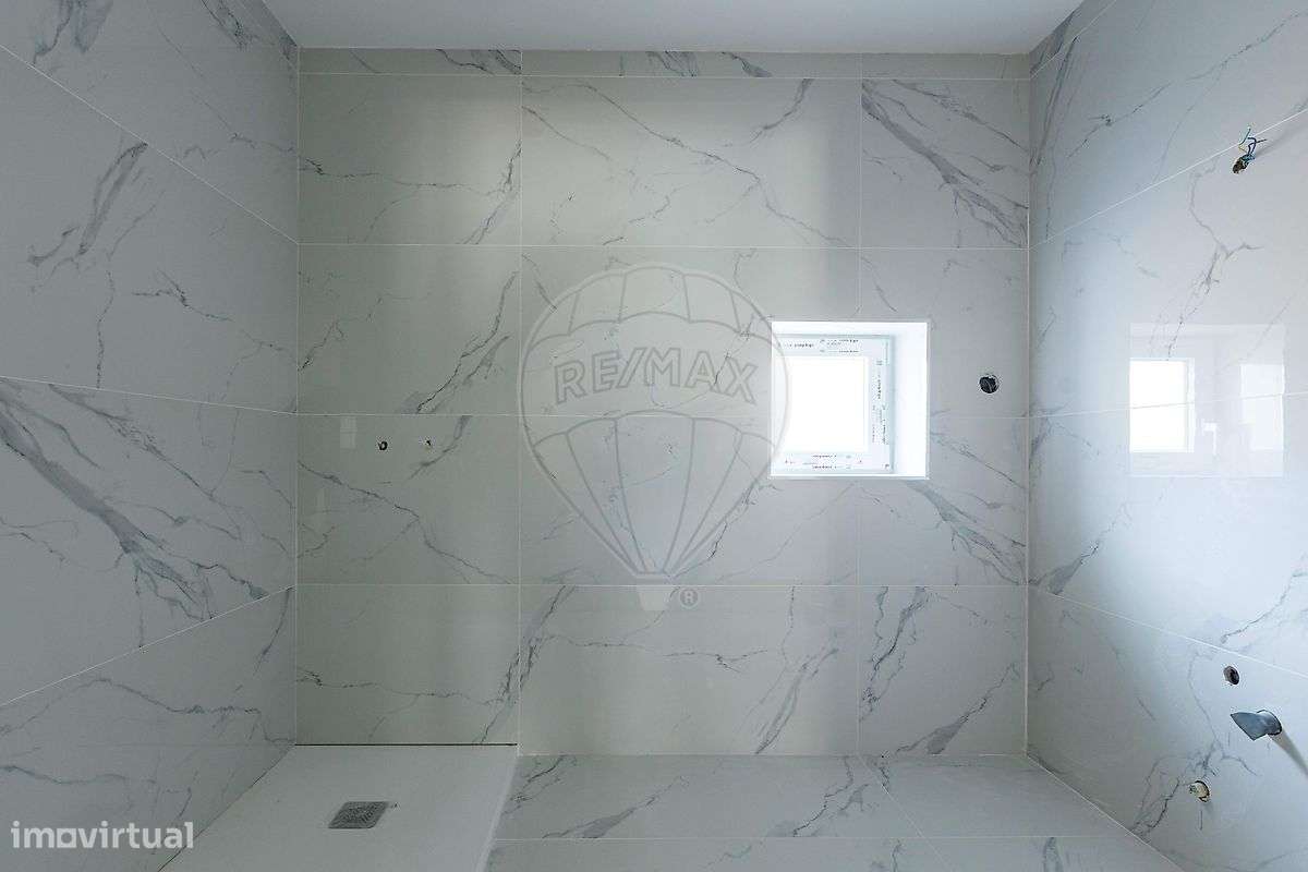 Moradia T1 para venda - Grande imagem: 5/26