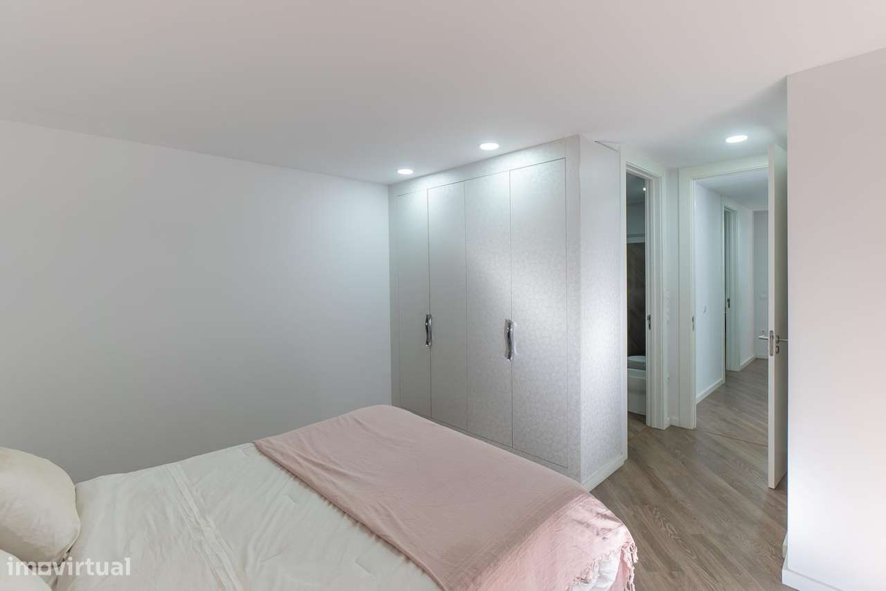 Lindíssimo T3, Edif. Camaleão, Valongo, 157 m2 de Elegância e Conforto-13