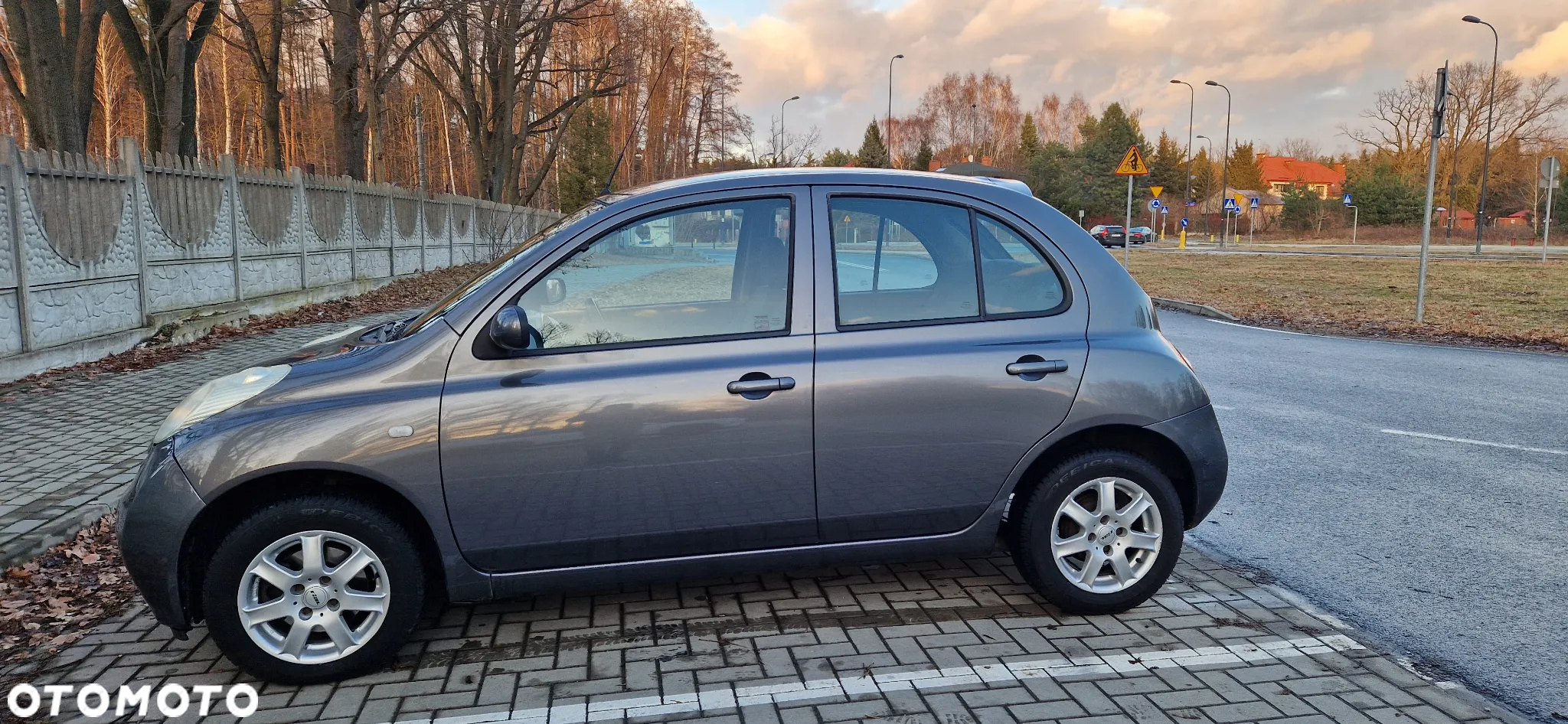 Nissan Micra - 3