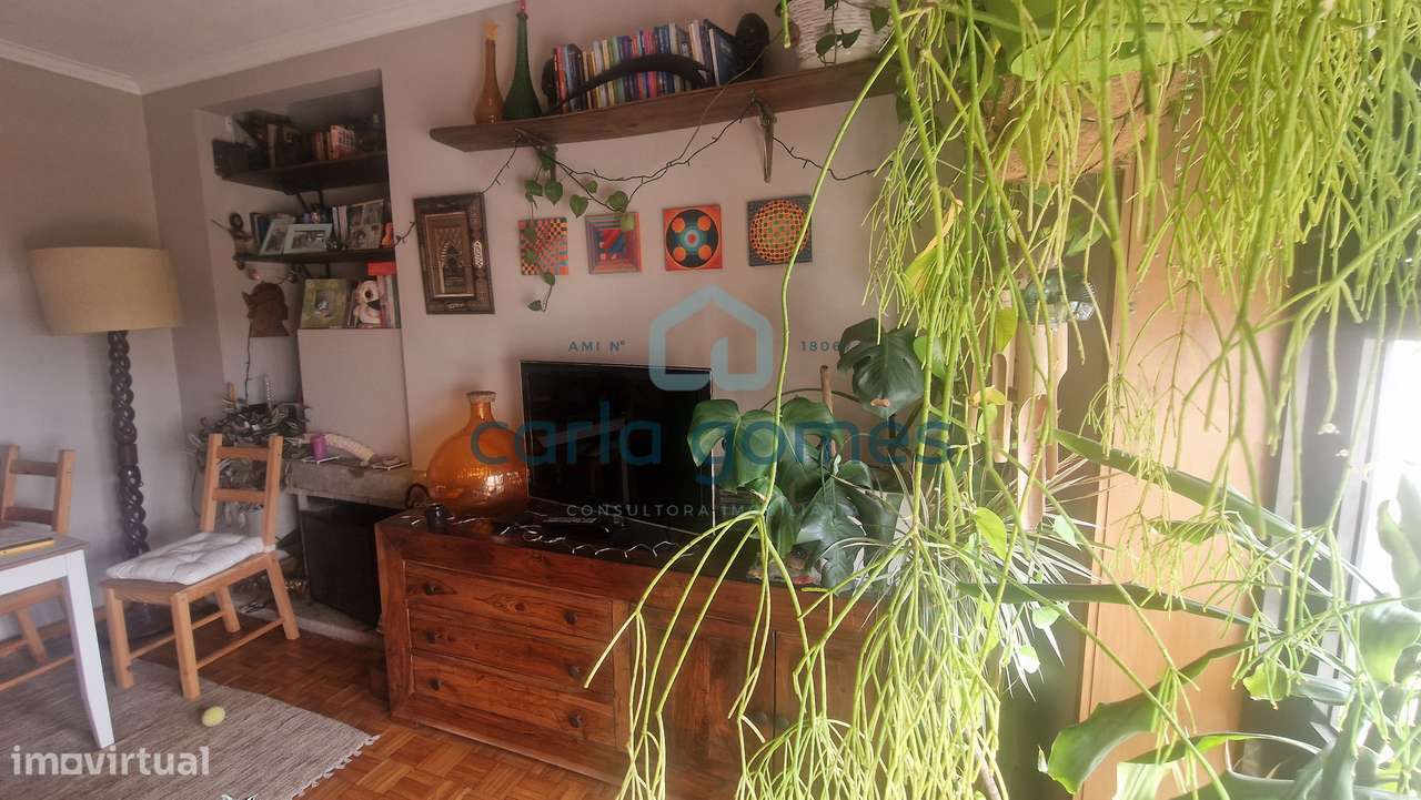 APARTAMENTO T2 C/ LUGAR DE GARAGEM E VISTA MAR – ARCOZELO, V.N. GAIA-10