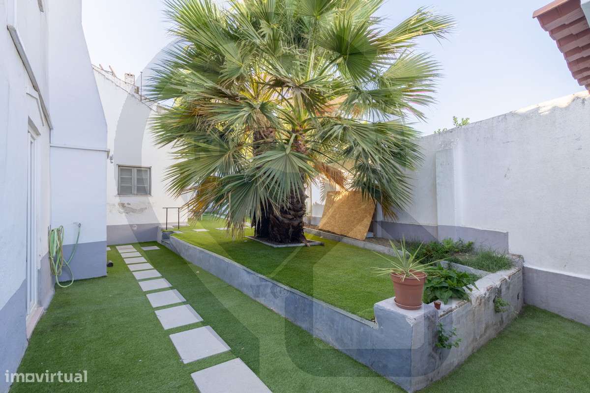 Prédio para Investimento no Centro Histórico de Évora-46