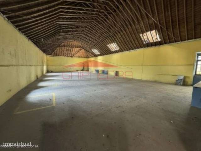 Prédio ideal habitação no presente armazém e oficina - Grande imagem: 2/6