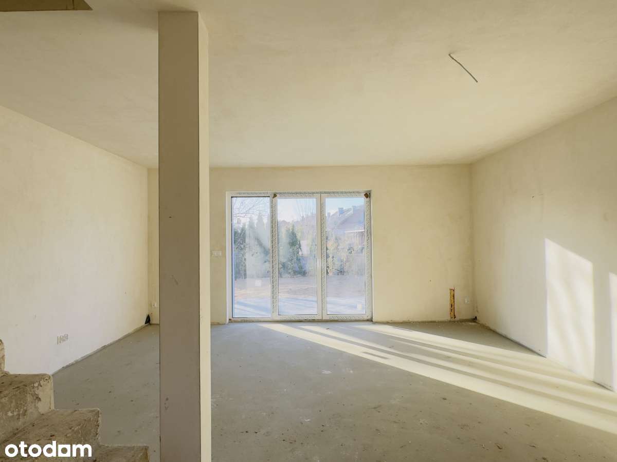 Nowy dom z pompą ciepła. Gotowy / budowa zakończona.-10