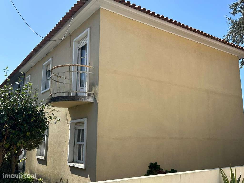 Moradia V4 - Bairro António Aroso - Avenida da Boavista - Grande imagem: 5/6