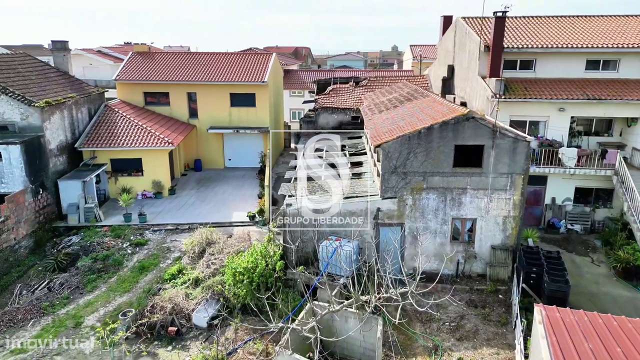 Moradia para Restauro em Aguçadoura - Grande imagem: 4/26