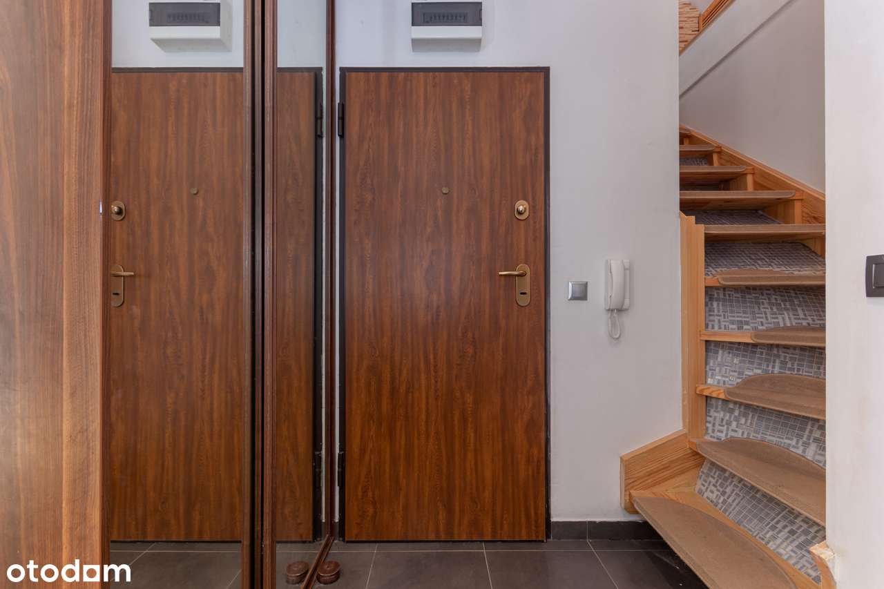 Dwupoziomowe mieszkanie w Mierzynie, garaż, komórka lokatorska w cenie-18