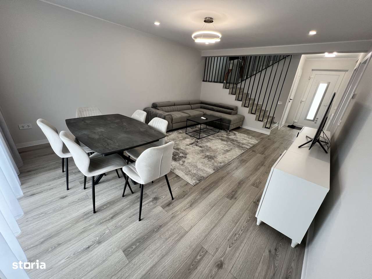 Închiriere casă 4 camere decomandate – Șelimbăr, str. Triajului - Imagine principală: 3/20