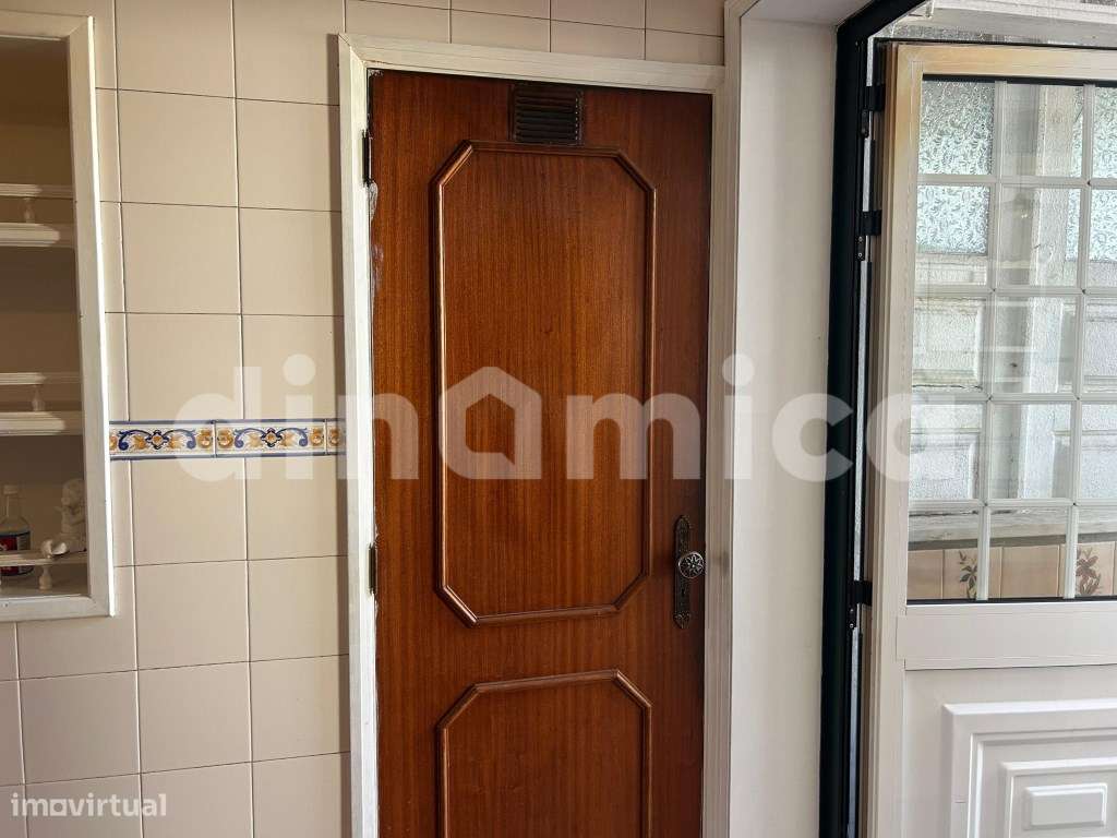 Novidade - Junto ao centro! - Grande imagem: 5/13