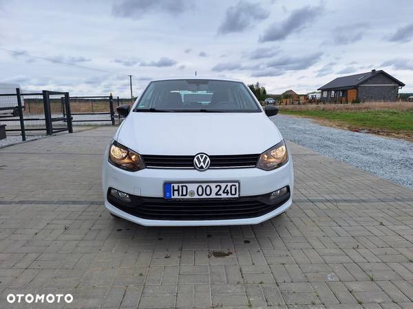 Volkswagen Polo - 1