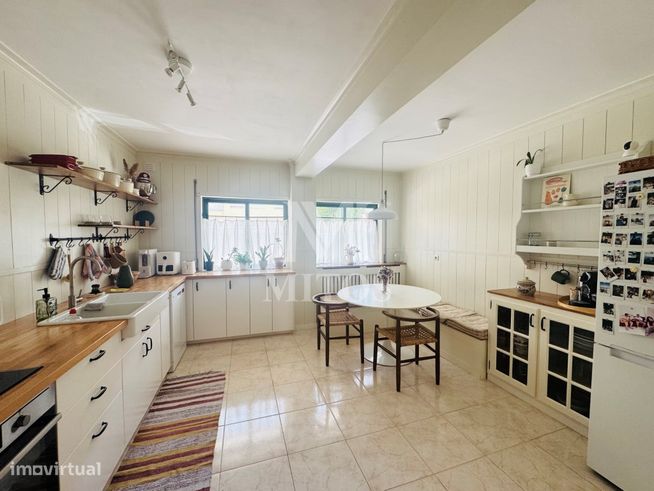Apartamento T3 para venda na Meadela-0