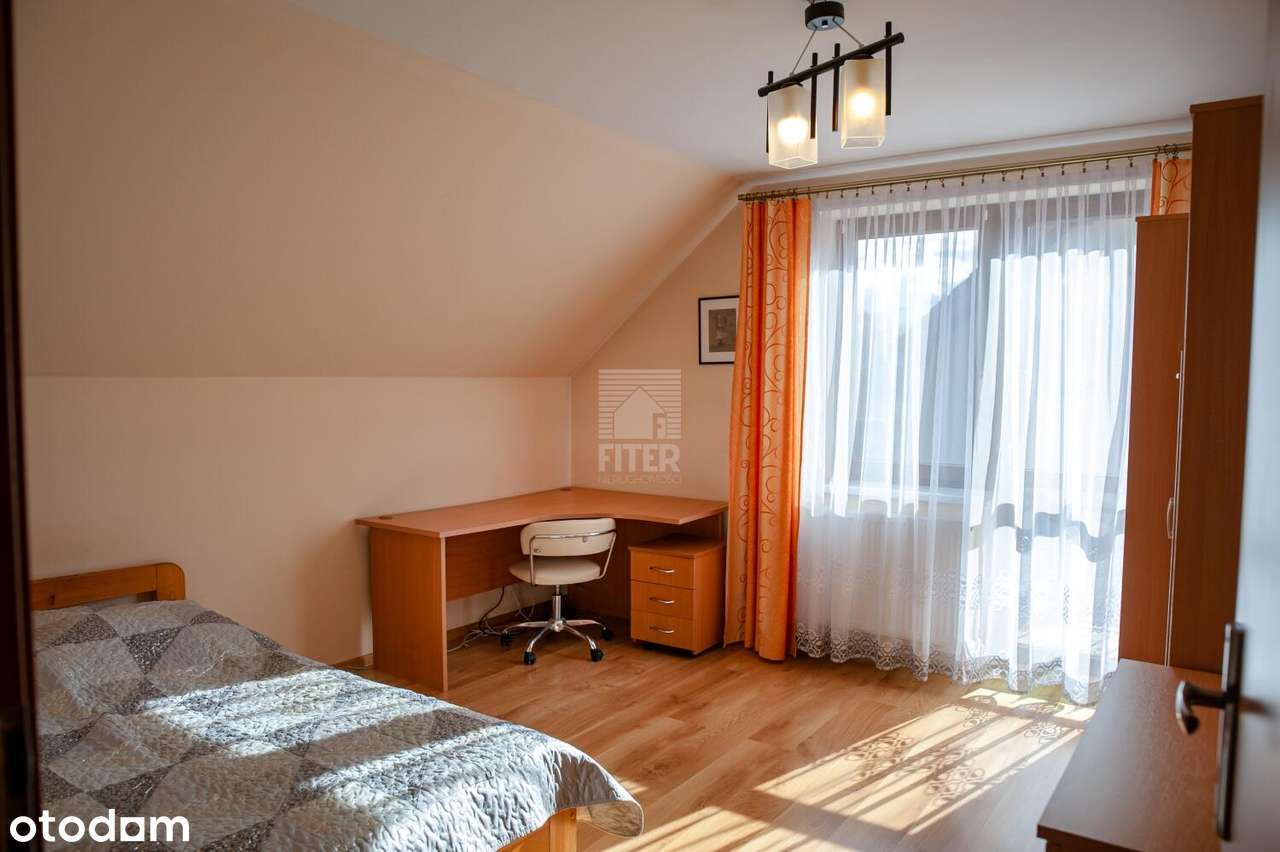 dom I Brzesko, ul. Sikorskiego I do wejścia-12