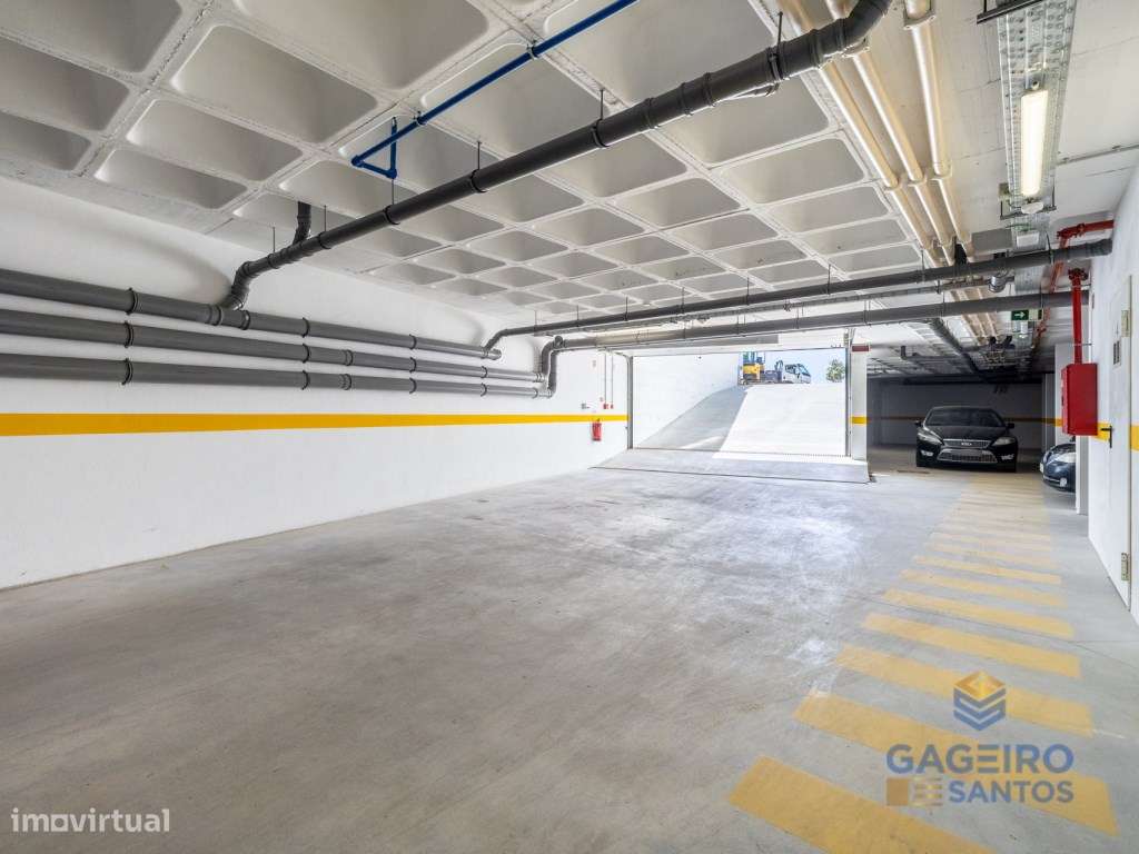 Apartamento T2 na Primeira Linha de Mar - Avenida Marginal, São Mar...-41