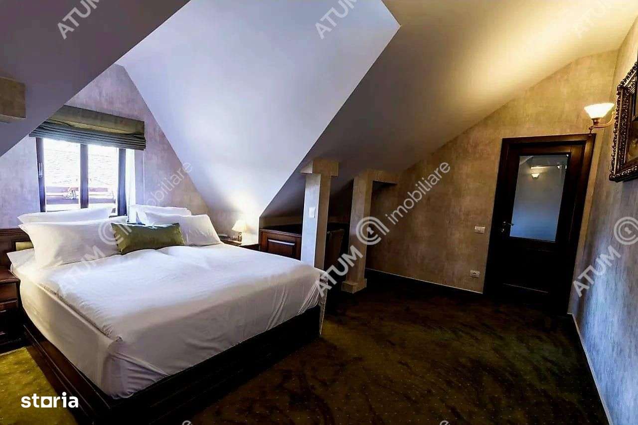 Vila 10 camere fiecare cu baie proprie in zona Central Istorica Sibi - Imagine principală: 4/20
