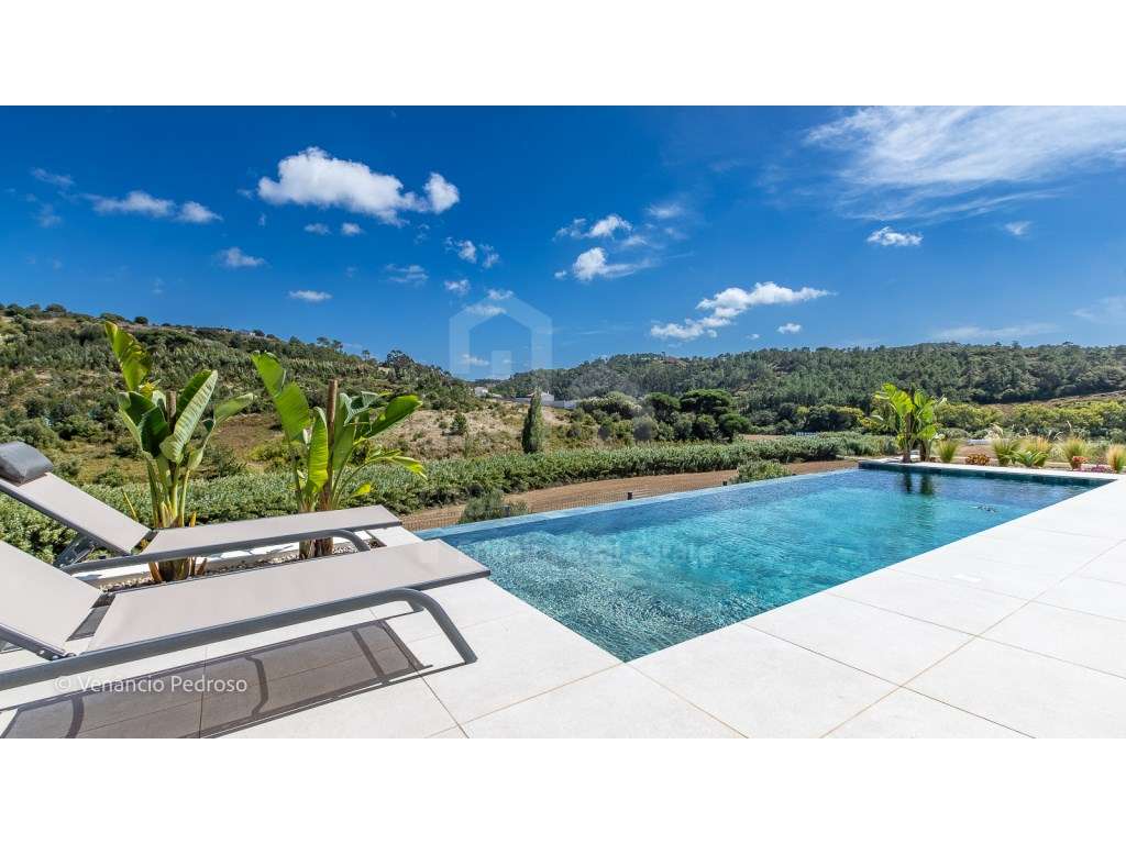 Vende Moradia T4 - Ericeira 3 km, A Casa das Casas-35