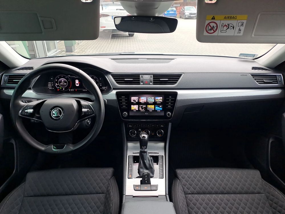 SKODA SUPERB FULL LED Virtual Cockpit El. fotel ACC Side Assist Salon PL ASO VAT23%