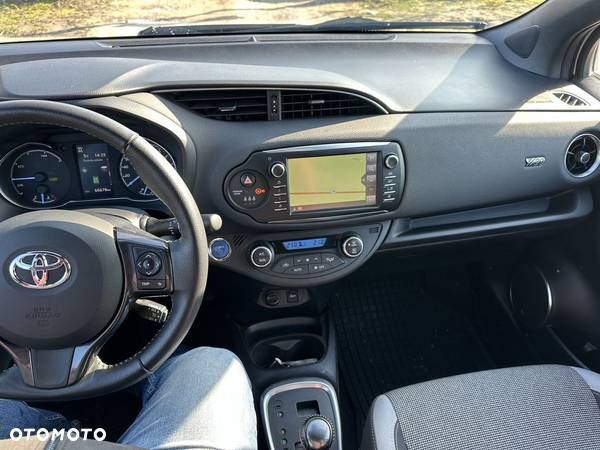 Toyota Yaris Hybrid 1.5 VVT-i Y20 Club - 26