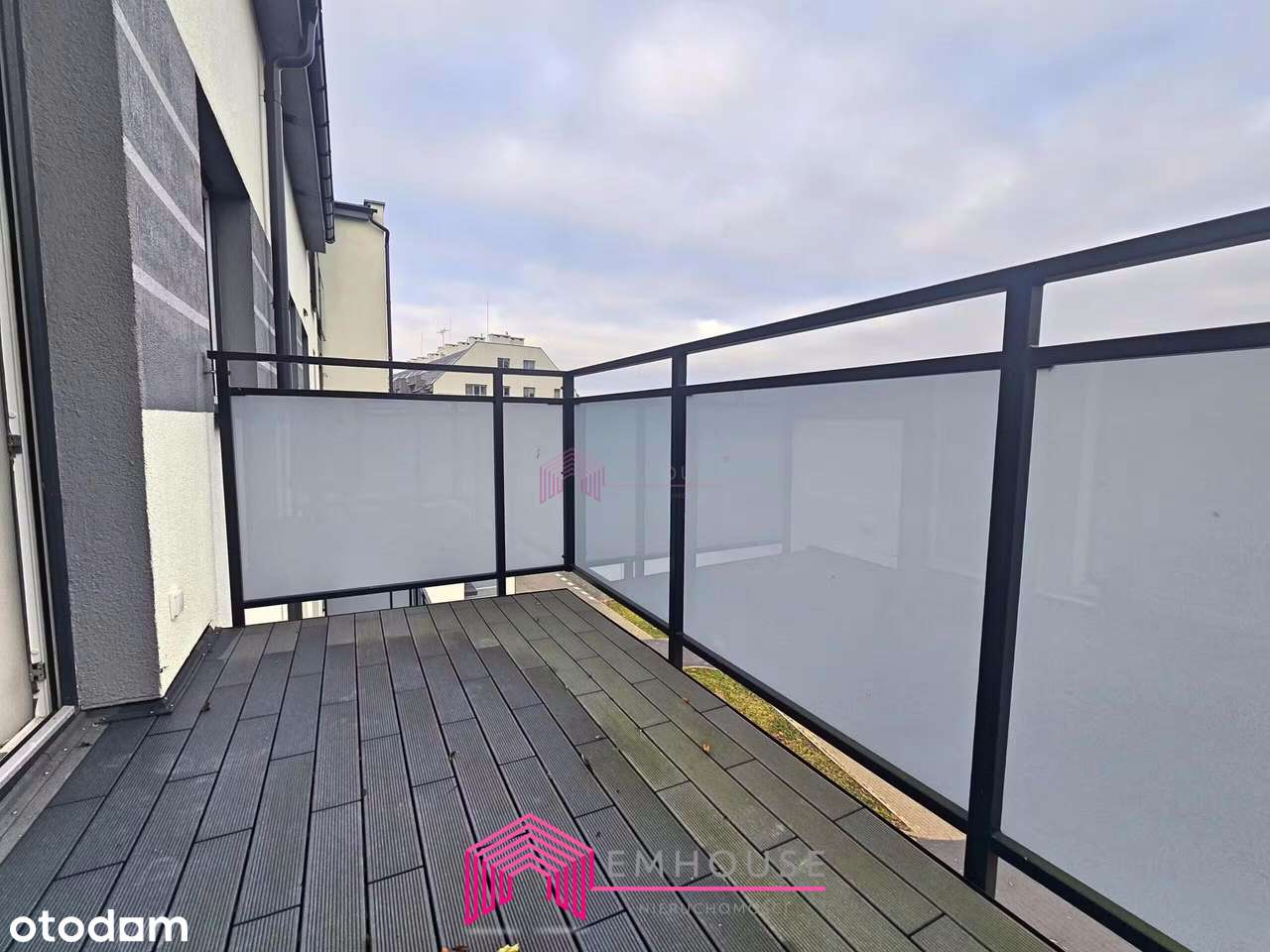 Duże 3 pokojowe mieszkanie z dwoma balkonami, stan deweloperski - Pełny obrazek: 5/11