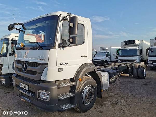 Mercedes-Benz Axor 1829 Kiper Hds Beczka Hak - 1