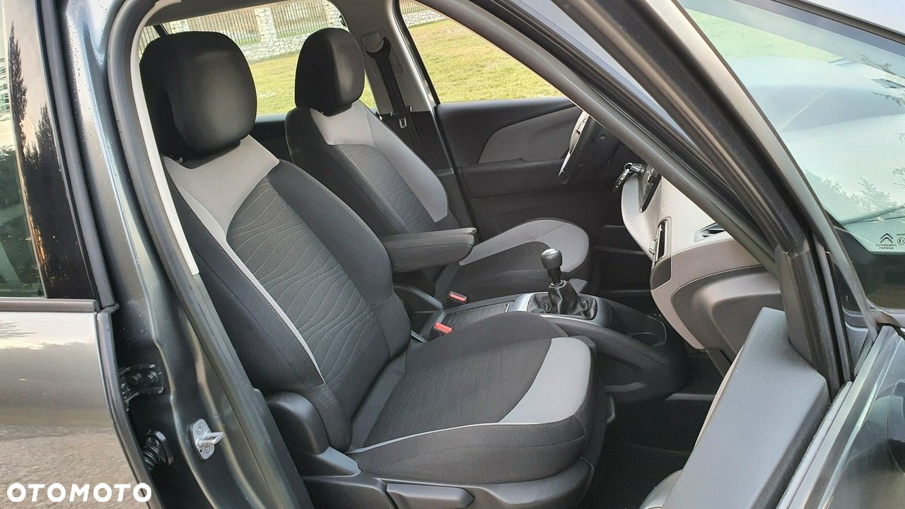 Citroën C4 Grand Picasso - 12