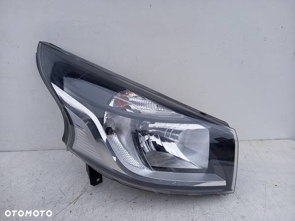 Lampa prawy przód Renault Trafic III 260109424R - 1