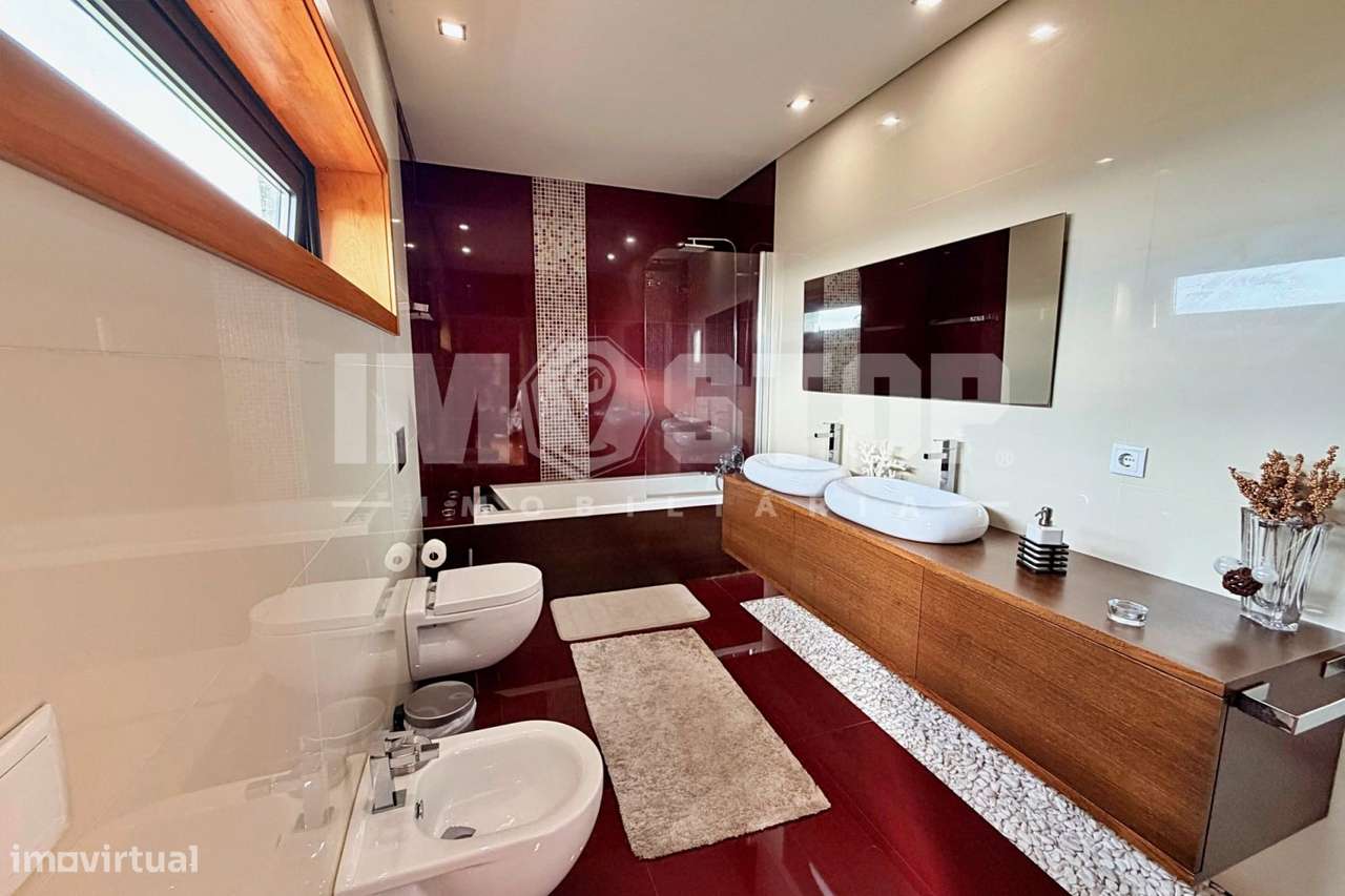 Moradia T4 em Albergaria-a-Velha-25