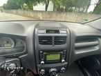 Kia Sportage 2.0 Expedition - 19