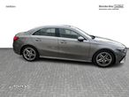 Mercedes-Benz A 180 d Sedan 8G-DCT - 6