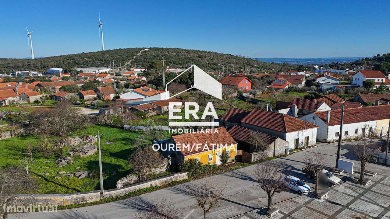 Moradia T3 para reconstrução no Bairro, Ourém-34