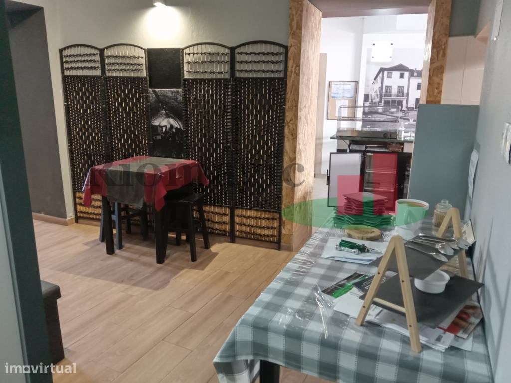 Café/Snack Bar _ Centro de Rio Maior***RIOMAGIC*** - Grande imagem: 1/21