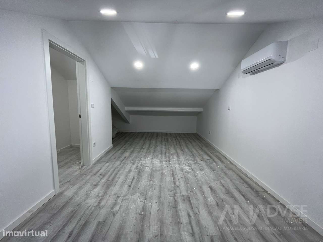 Apartamento T1+1 Venda em Viseu,Viseu-12