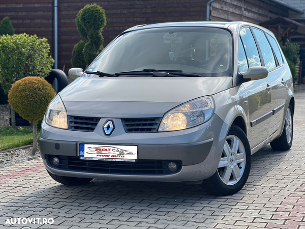 Renault Scenic II 1.9dCi Confort Dynamique - 1