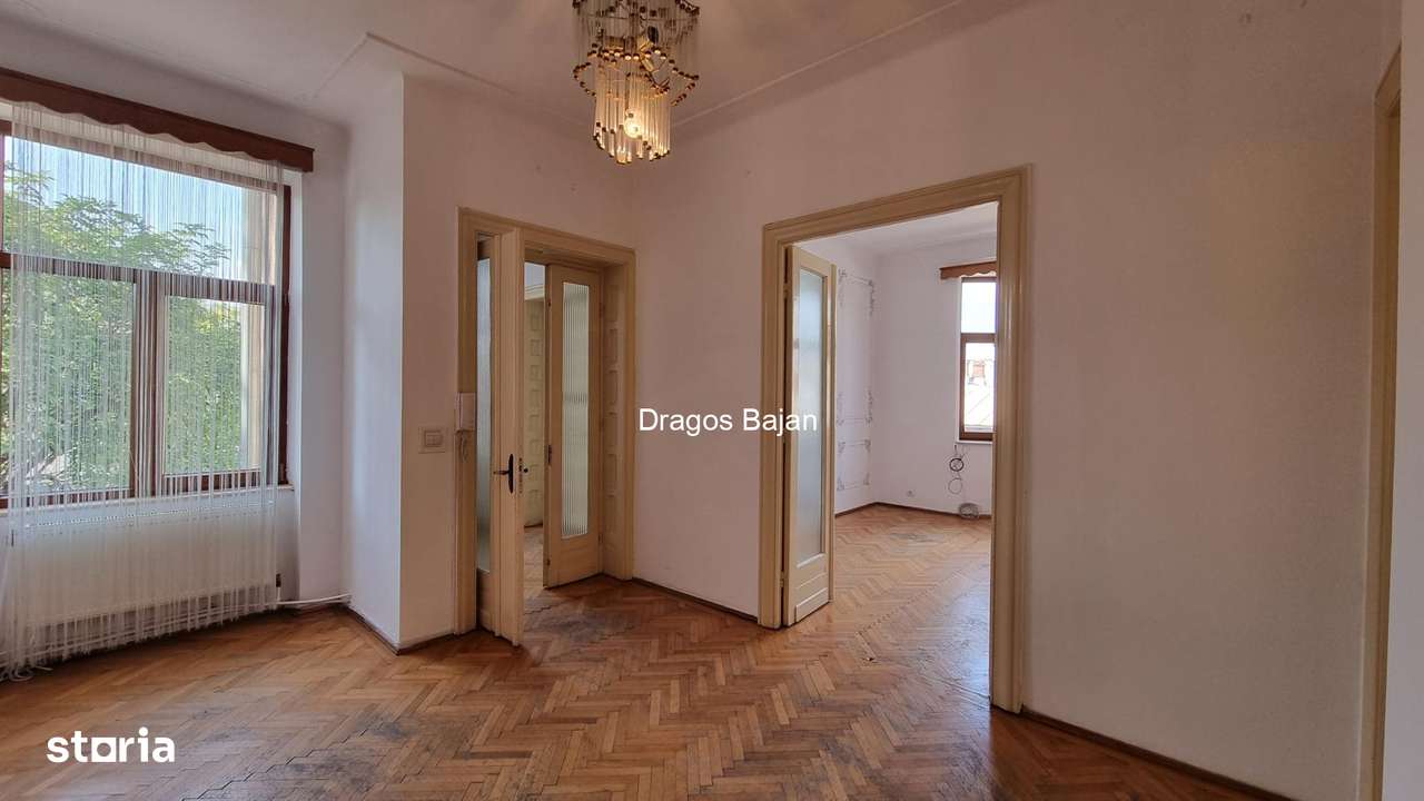 3 camere // In vila // Super Luminos-5