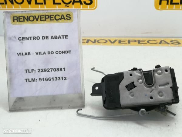 Fecho Porta Frente Esq Opel Astra H (A04) - 1