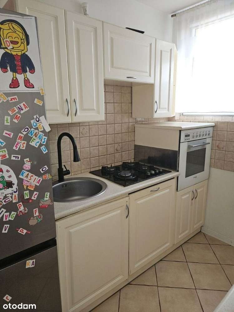 Doskonała Lokalizacja Niski Blok Drugie Piętro-4