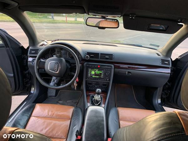 Audi A4 Avant 2.0 TDI DPF Quattro - 8