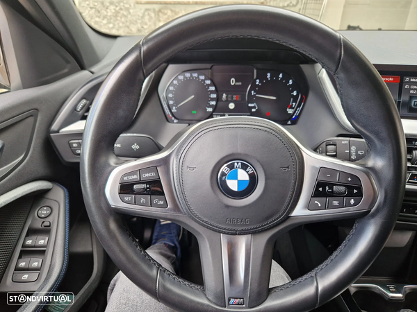 BMW 118 - 6