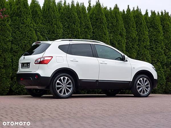 Nissan Qashqai 2.0 4x4 tekna - 3