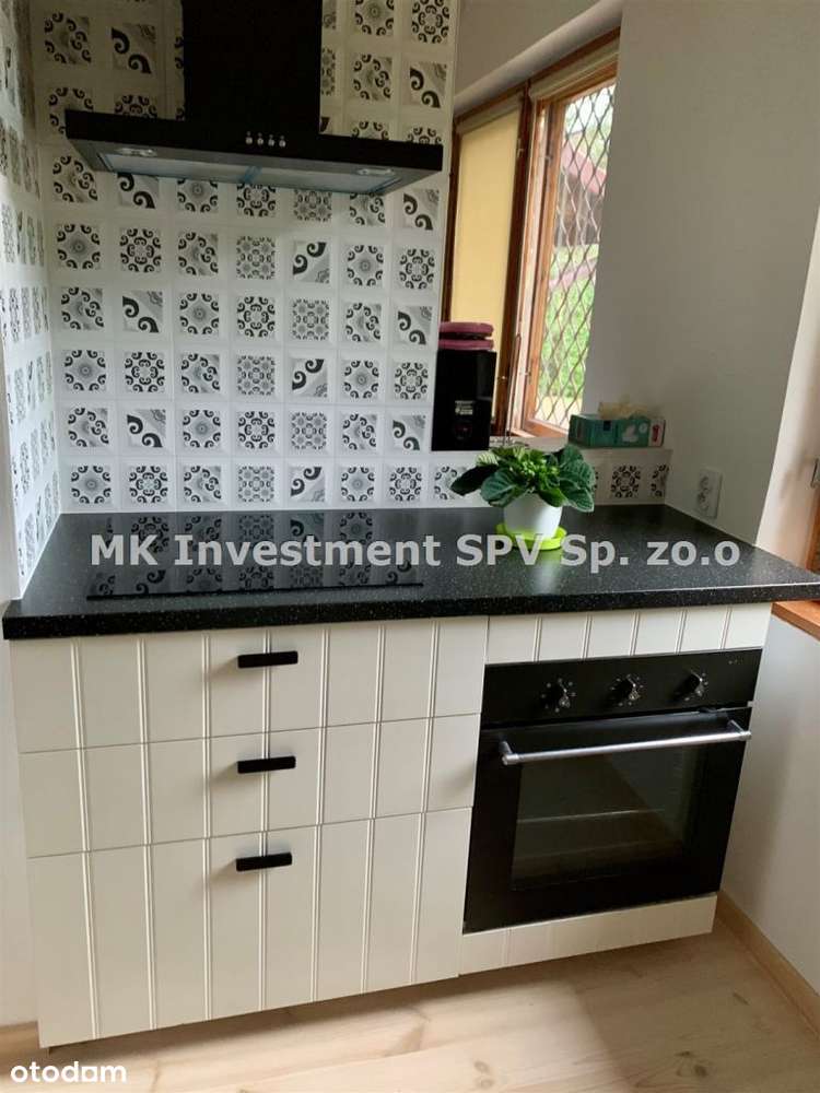 Dom po remoncie z antresolą na dużej działce 2000m-5