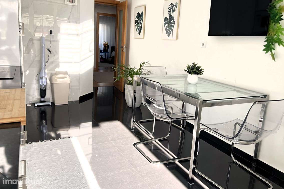 O melhor T2  / Renovado em São João da Talha - Grande imagem: 5/25