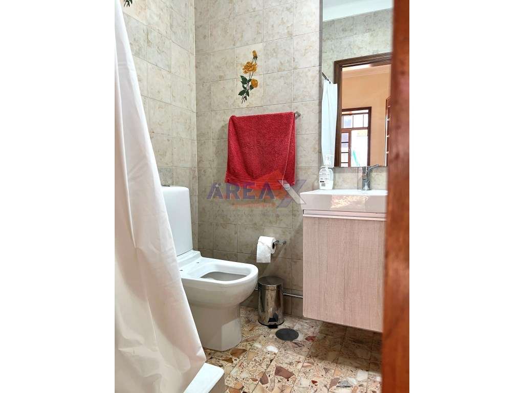 MORADIA BI-FAMILIAR-49