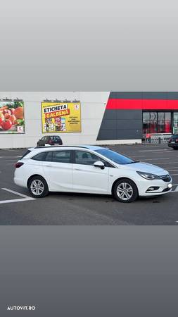 Opel Astra 1.6 D Start/Stop Sports Tourer Innovation - 2