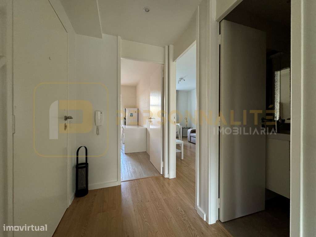 Apt. T2 mobilado c/ estacionamento Azurém - Guimarães - Grande imagem: 3/18