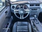 Ford Mustang 3.7 V6 Premium - 25