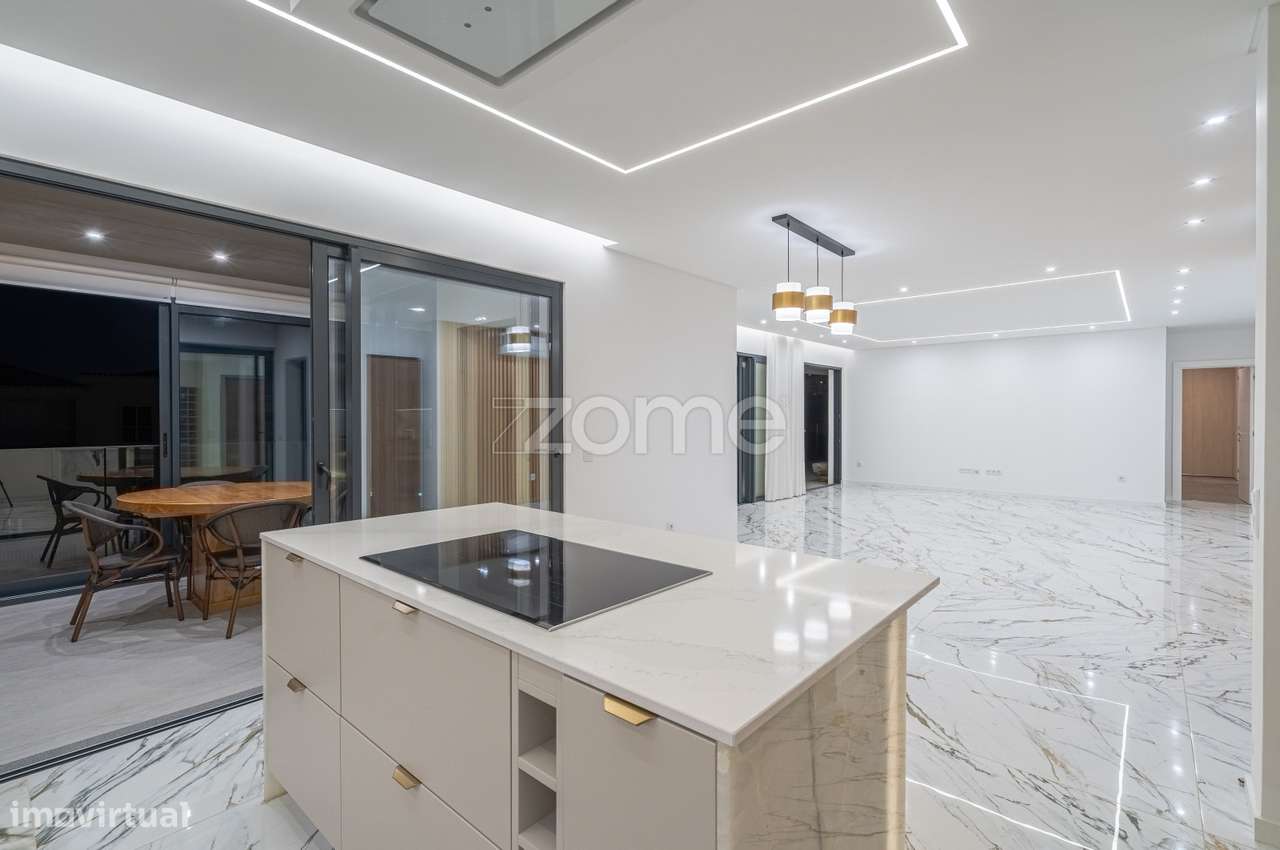 Apartamento T3 Penthouse com Vista Mar e Cidade no Caniço-6