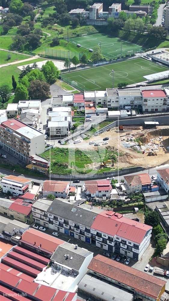 T3 com Terraço e Churrasqueira em São Lázaro, Braga | Venda-15