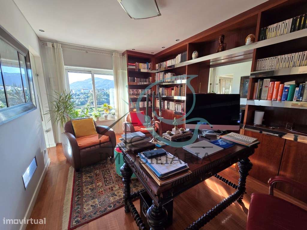 EXCLUSIVO - EXCELENTE APARTAMENTO DUPLEX DE 5 ASSOALHADAS, COM GARA...-10