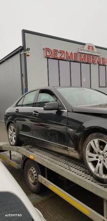 Dezmembram Mercedes Benz C200 CDI, 2.2 D an fabr 2010 - 3