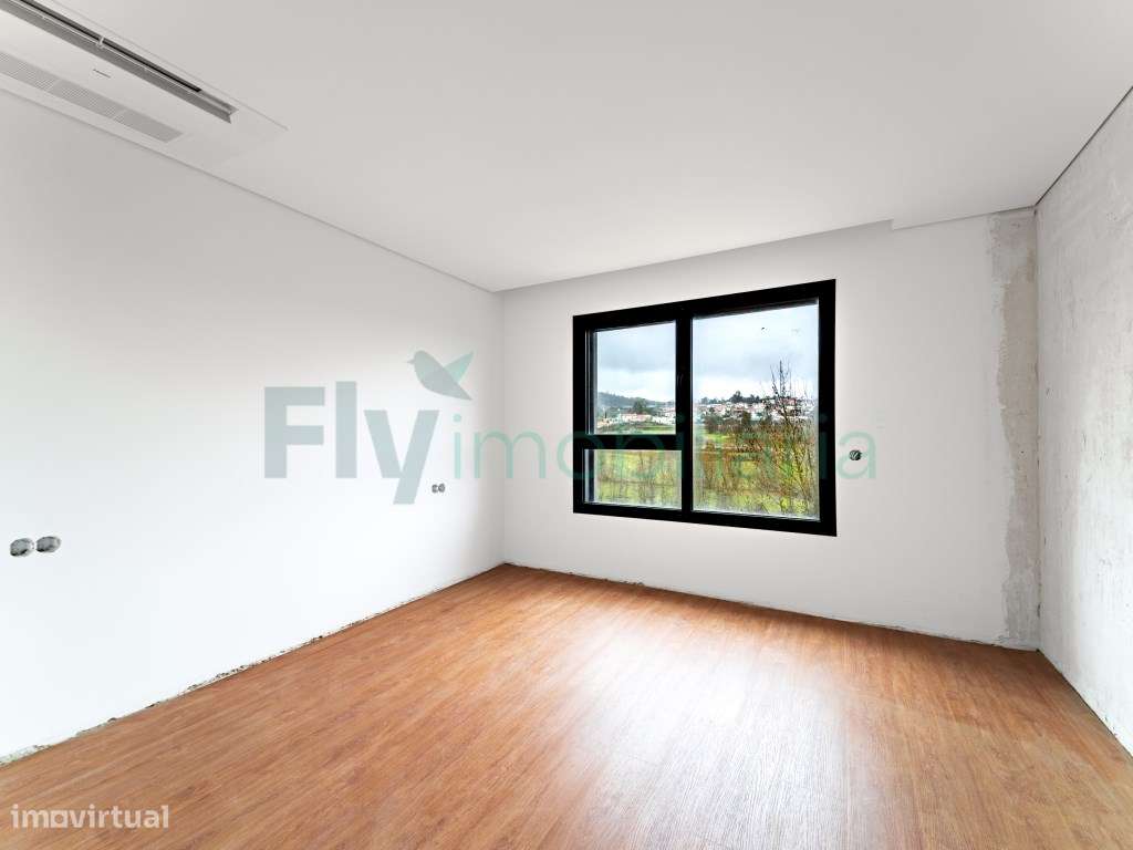 Apartamento T3 com excelente áreas em Lousada-21